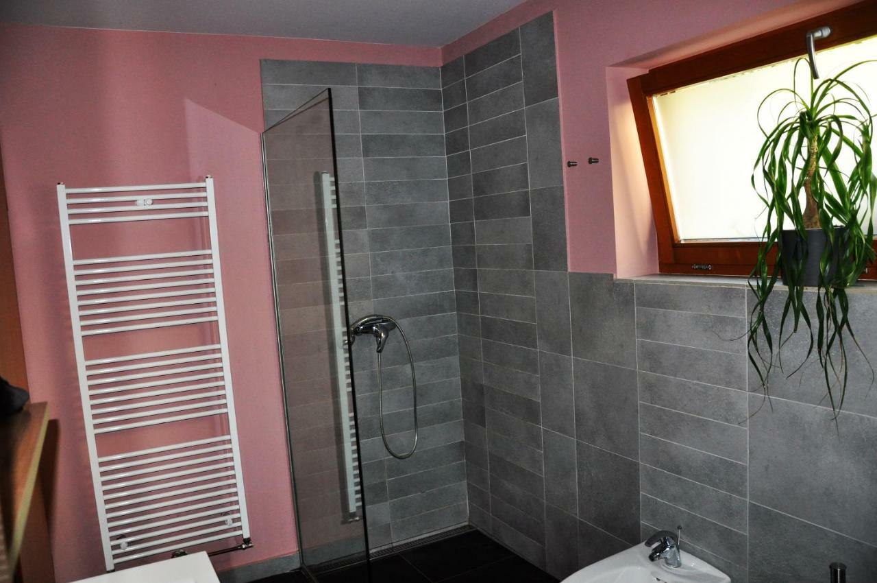 Apartma Rosa Spodnji Otok Exterior foto